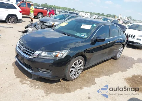 2015 Honda Accord Sport z USA, uszkodzony, nr VIN 1HGCR2F54FA169136